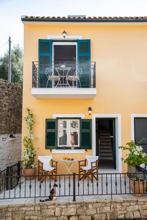 Maisonette Elena Longos  Экстерьер фото